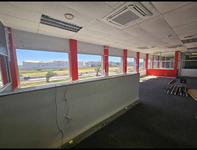 1,510M² WAREHOUSE TO LET IN PAARDEN EILAND